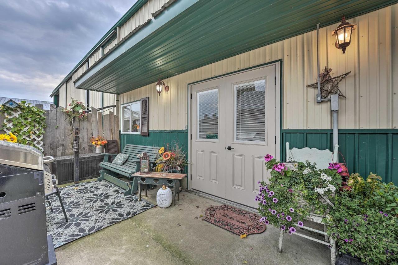 Cozy Goshen Studio Unique Farm Stay! エクステリア 写真